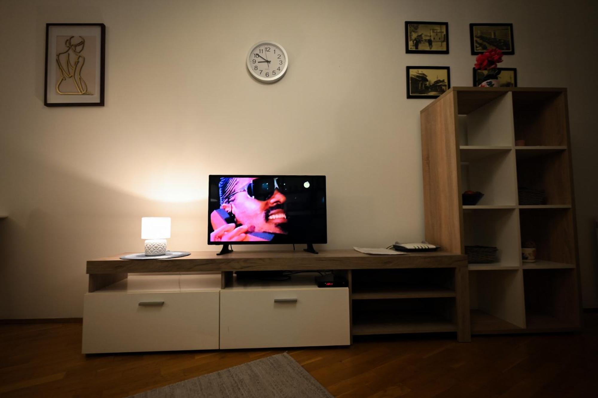 פרישטינה L&B Studio Apartment מראה חיצוני תמונה